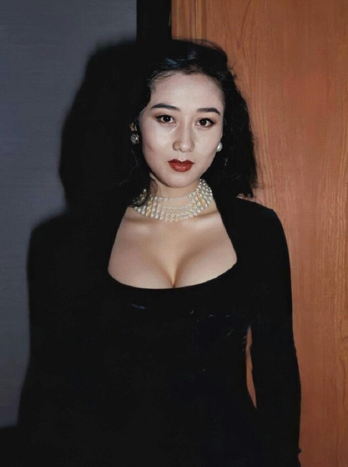 Mỹ nhân với thần thái cuốn hút