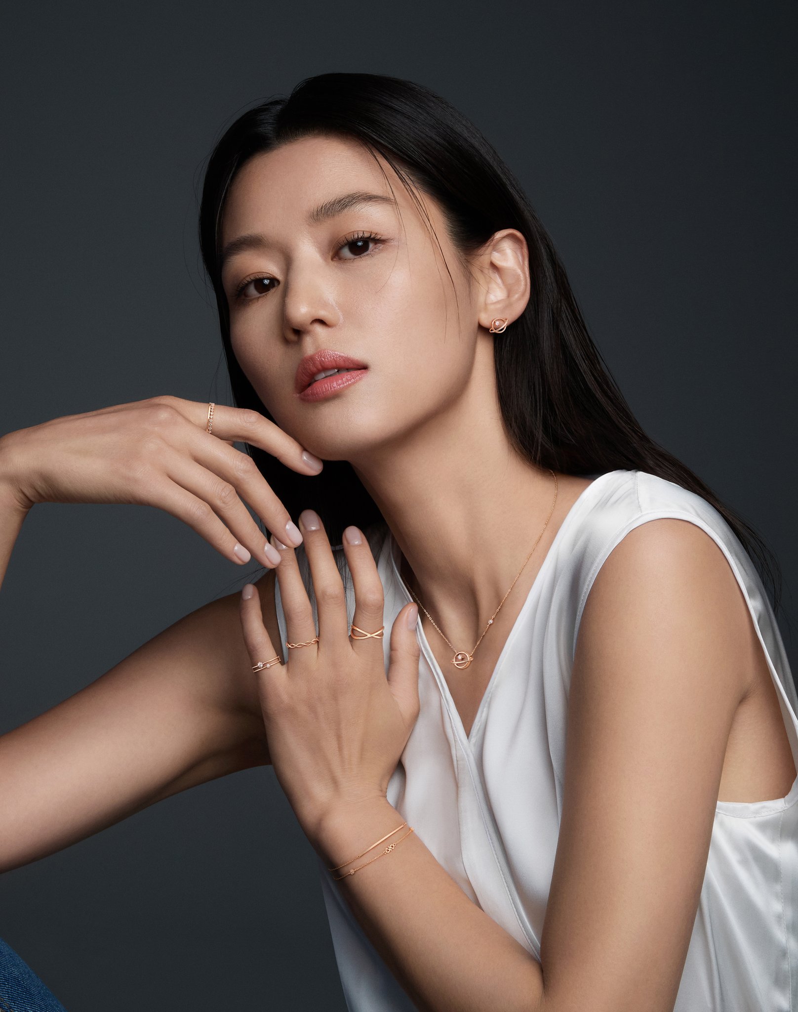 Hôn nhân của Jeon Ji Hyun không như mơ