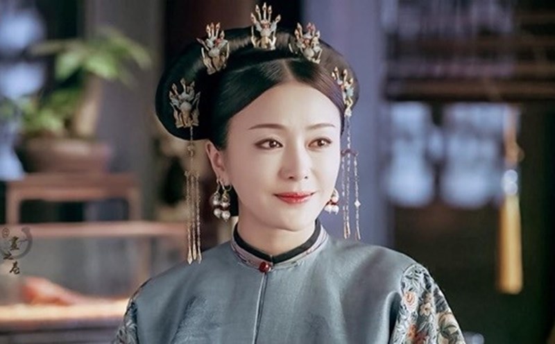Tần Lam trong tạo hình hoàng hậu Phú Sát