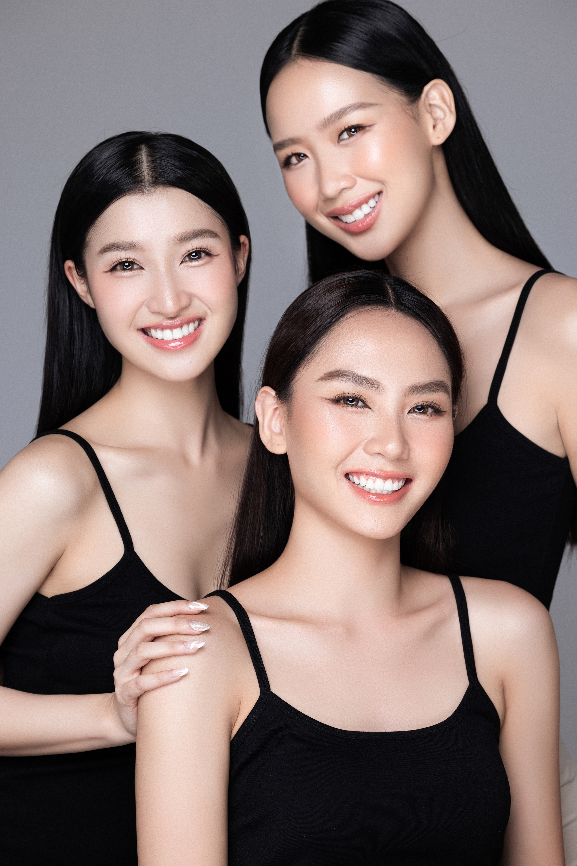 Hoa hậu và các Á hậu 2022