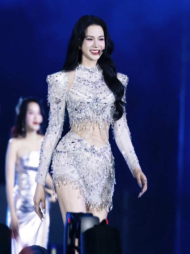 Tinh thần quyết liệt của Diệp Lâm Anh