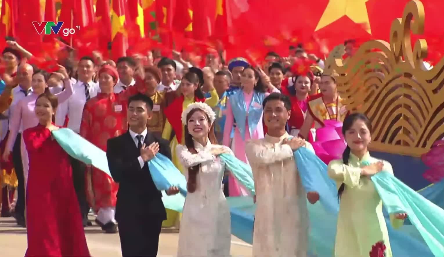 Khối Văn hoá - Thể thao biểu diễn chính thức