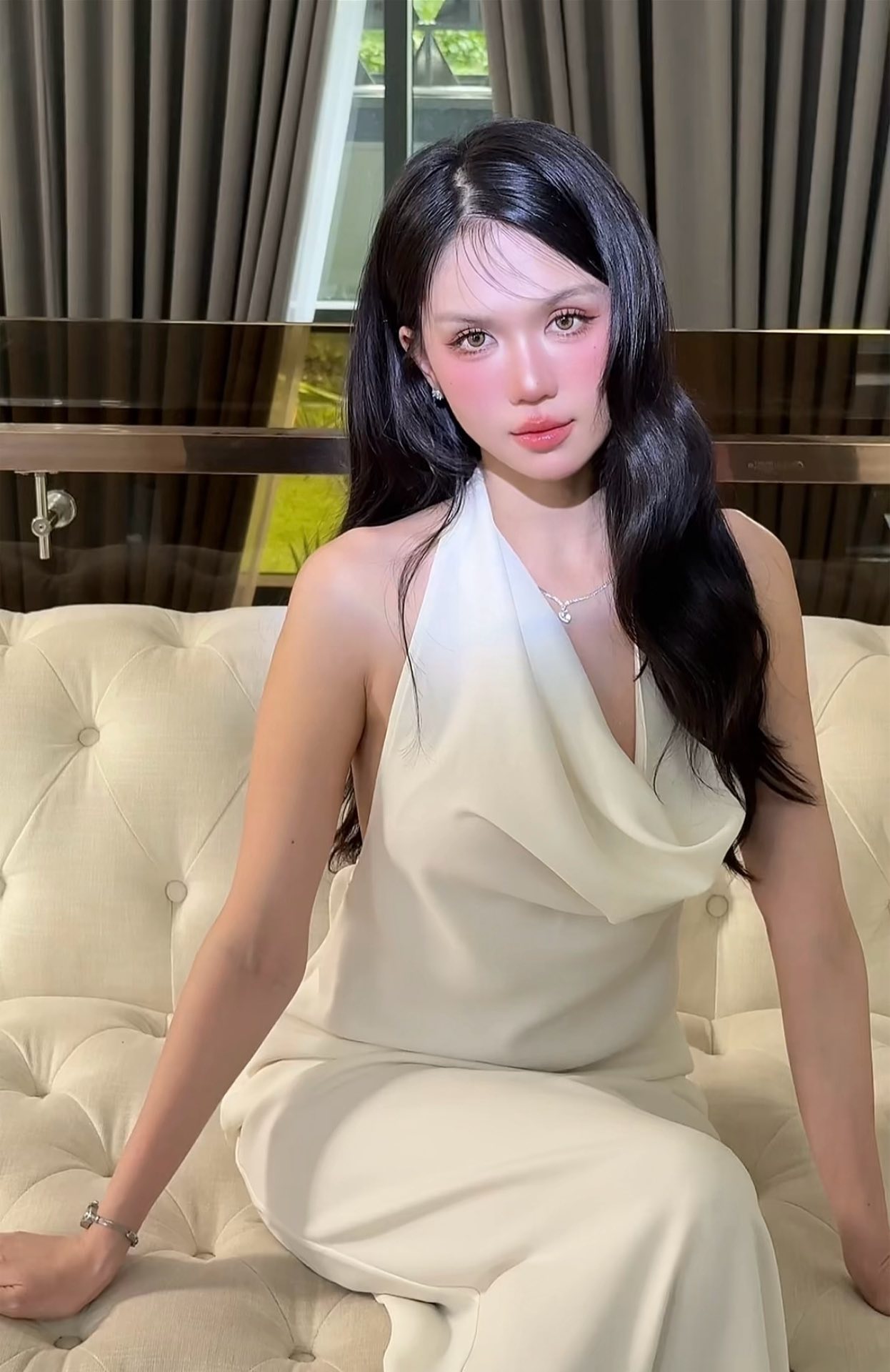 Nữ hoàng nội y Ngọc Trinh