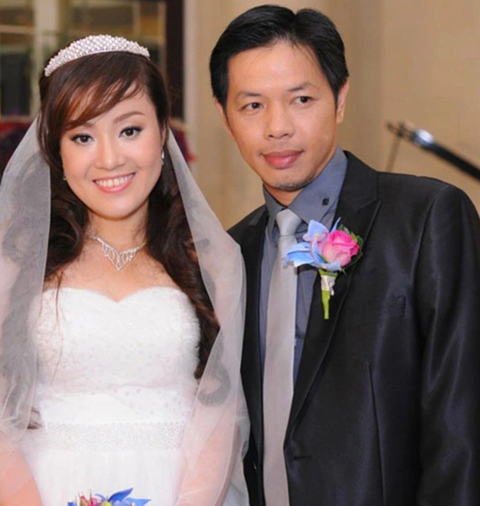 Ảnh chân dung Thái Hòa cùng vợ
