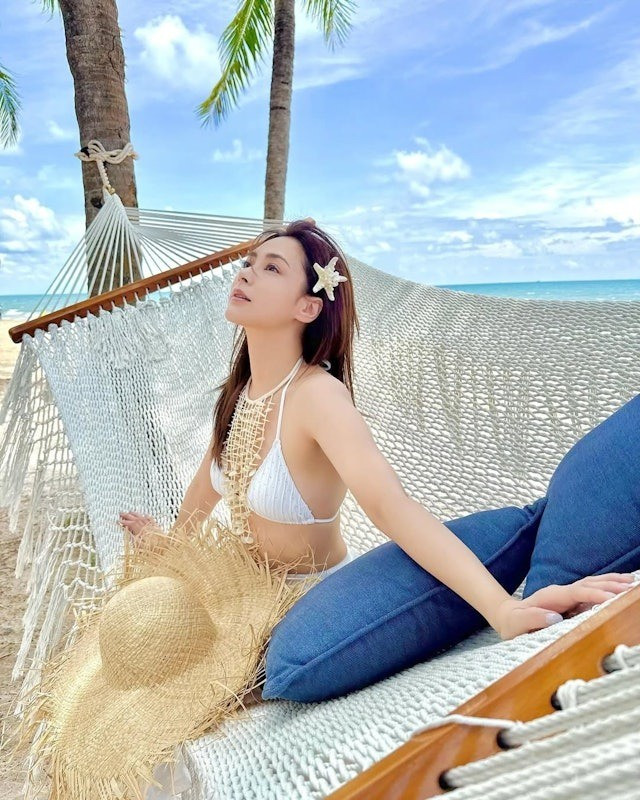 Hình ảnh mới nhất của Chung Hân Đồng