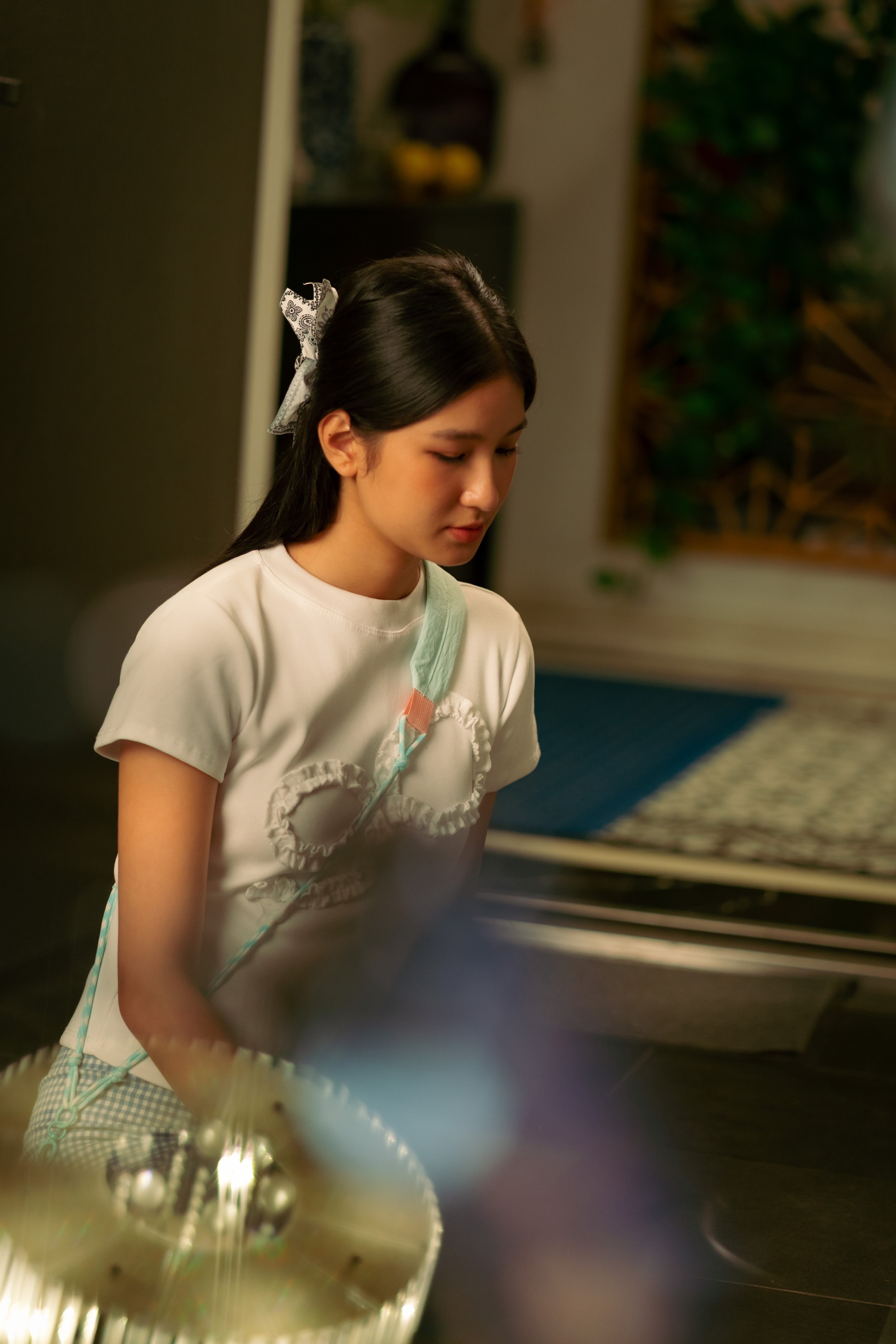Đạo diễn Hoàng Nam cùng ê-kíp làm phim