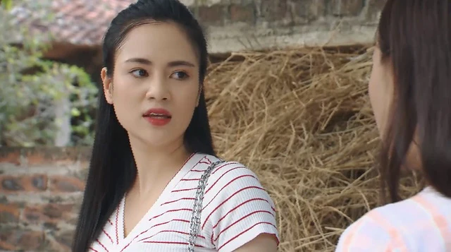 Việt Hoa thời Cô Gái Nhà Người Ta