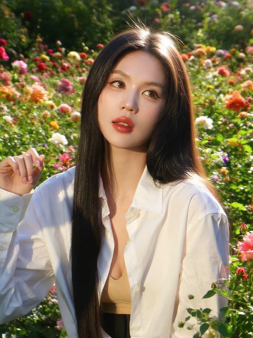 Ngọc Trinh nghiêm túc cho hành trình tương lai Ngọc Trinh bắt đầu hành trình mới nghiêm túc