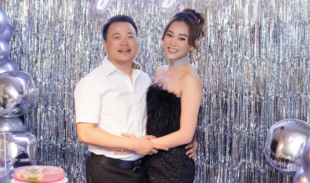 Á hậu Việt bức xúc khi bị nhắc đến cạnh Phương Oanh- Ảnh 7. Shark Bình phủ nhận quen biết Hoàng Kim Chi
