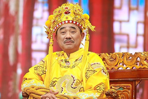 Quốc Khánh trong vai Ngọc Hoàng