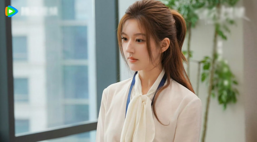 Hình ảnh trong Hãy Để Tôi Tỏa Sáng