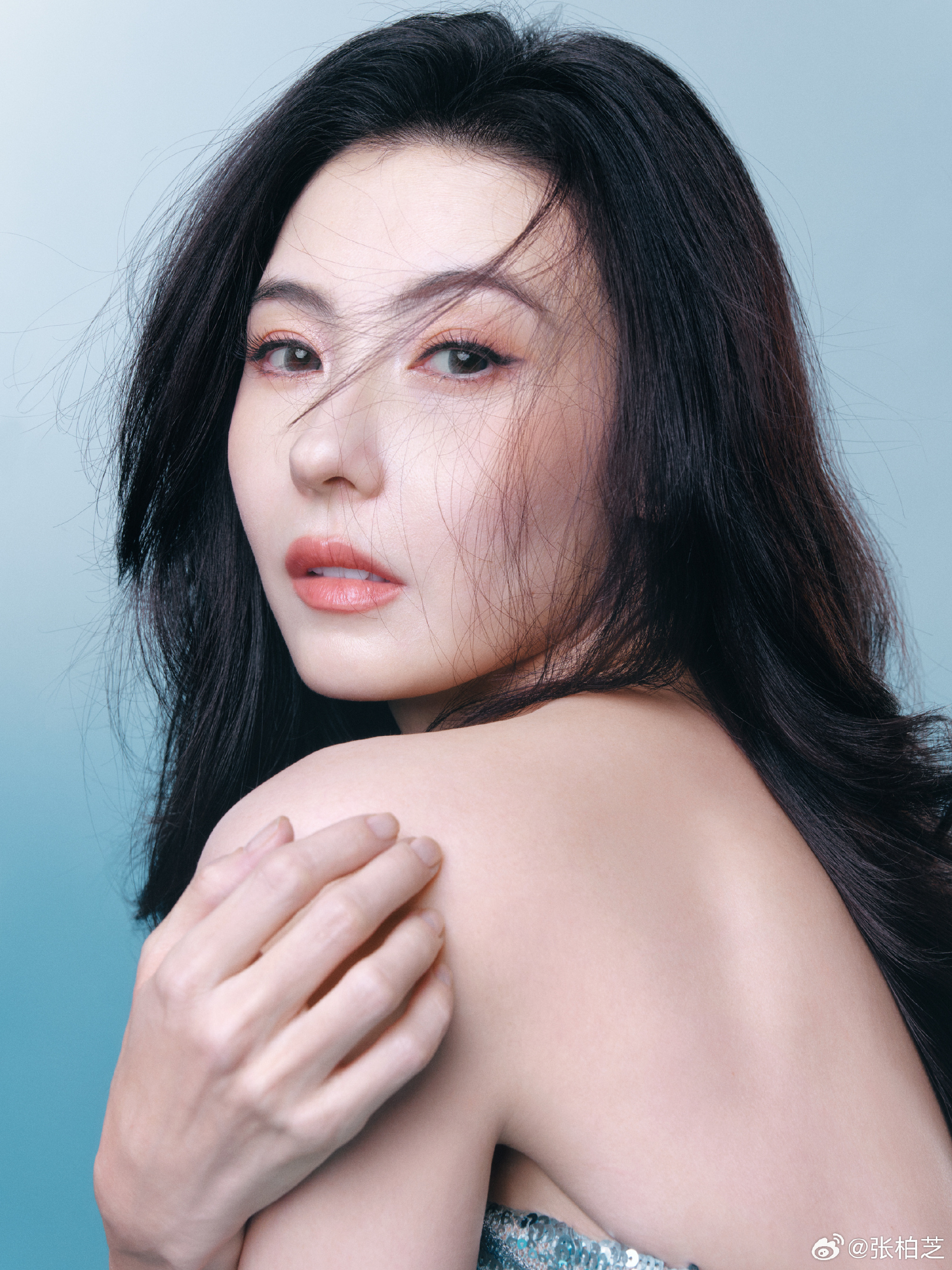 Trương Bá Chi quay show cùng Thiệu Tử Hằng Trương Bá Chi và Thiệu Tử Hằng trong chương trình truyền hình thực tế