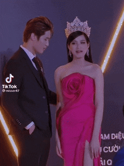 Lùm xùm của Hoa hậu Đỗ Hà dậy sóng trở lại- Ảnh 1. Clip cũ của Đỗ Hà năm 2020