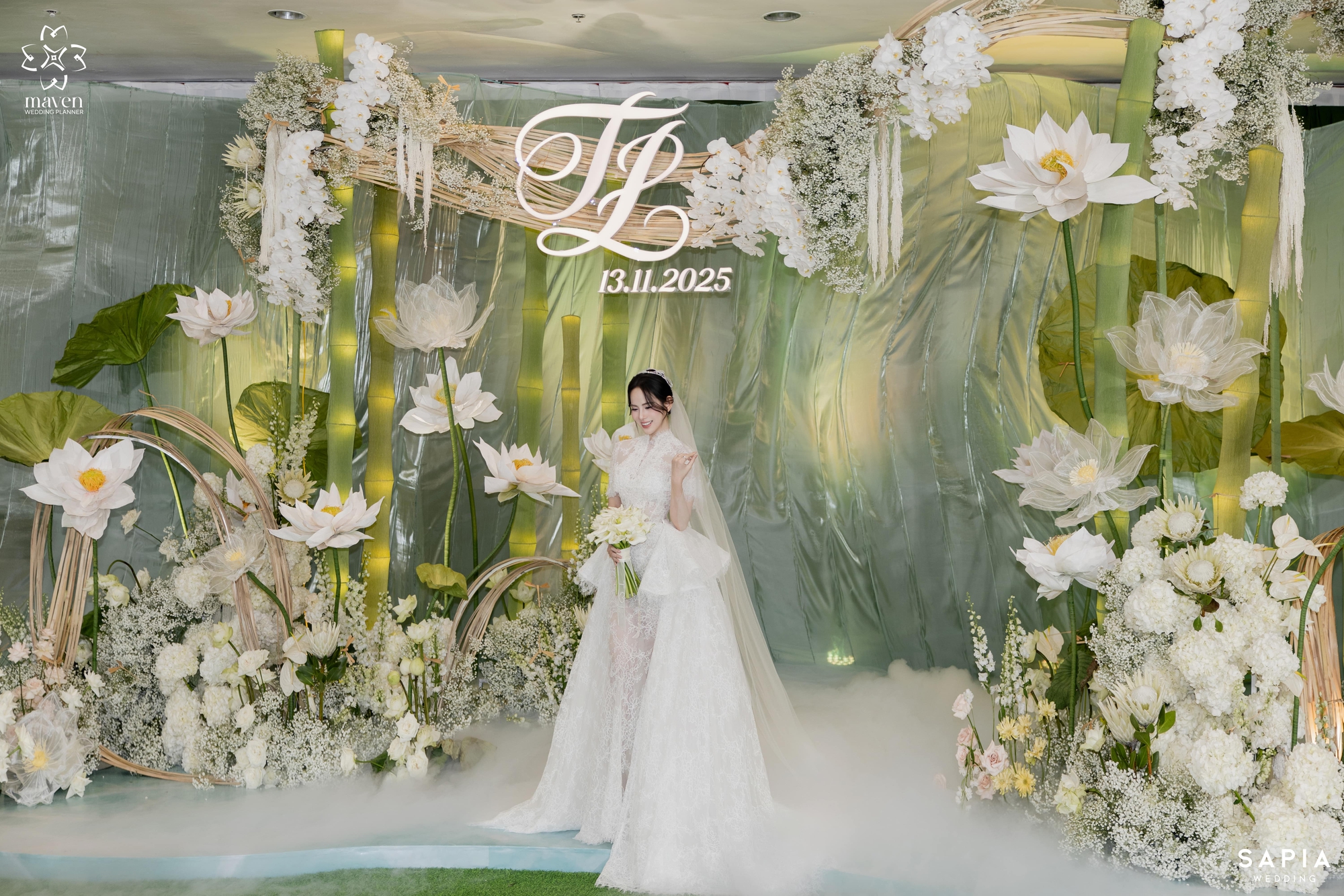 Hình ảnh trong đám cưới Hương Liên