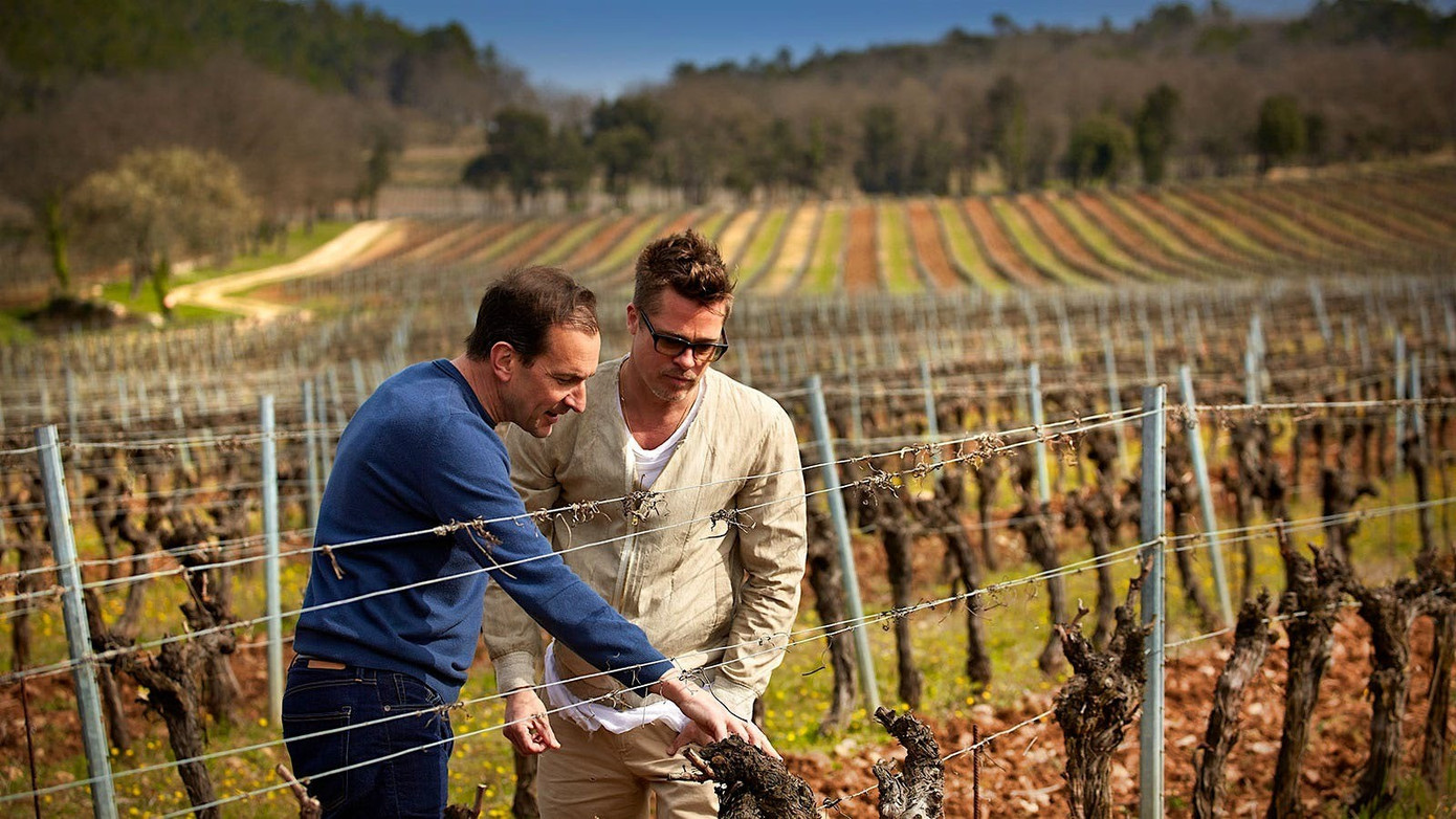 Vụ kiện gây áp lực cho Angelina Jolie