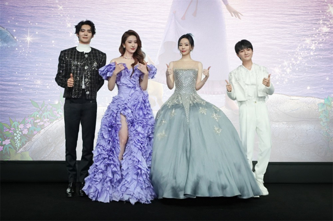 Lưu Diệc Phi và Vu Thích lồng tiếng phim Wish Lưu Diệc Phi và Vu Thích trong phim hoạt hình Wish