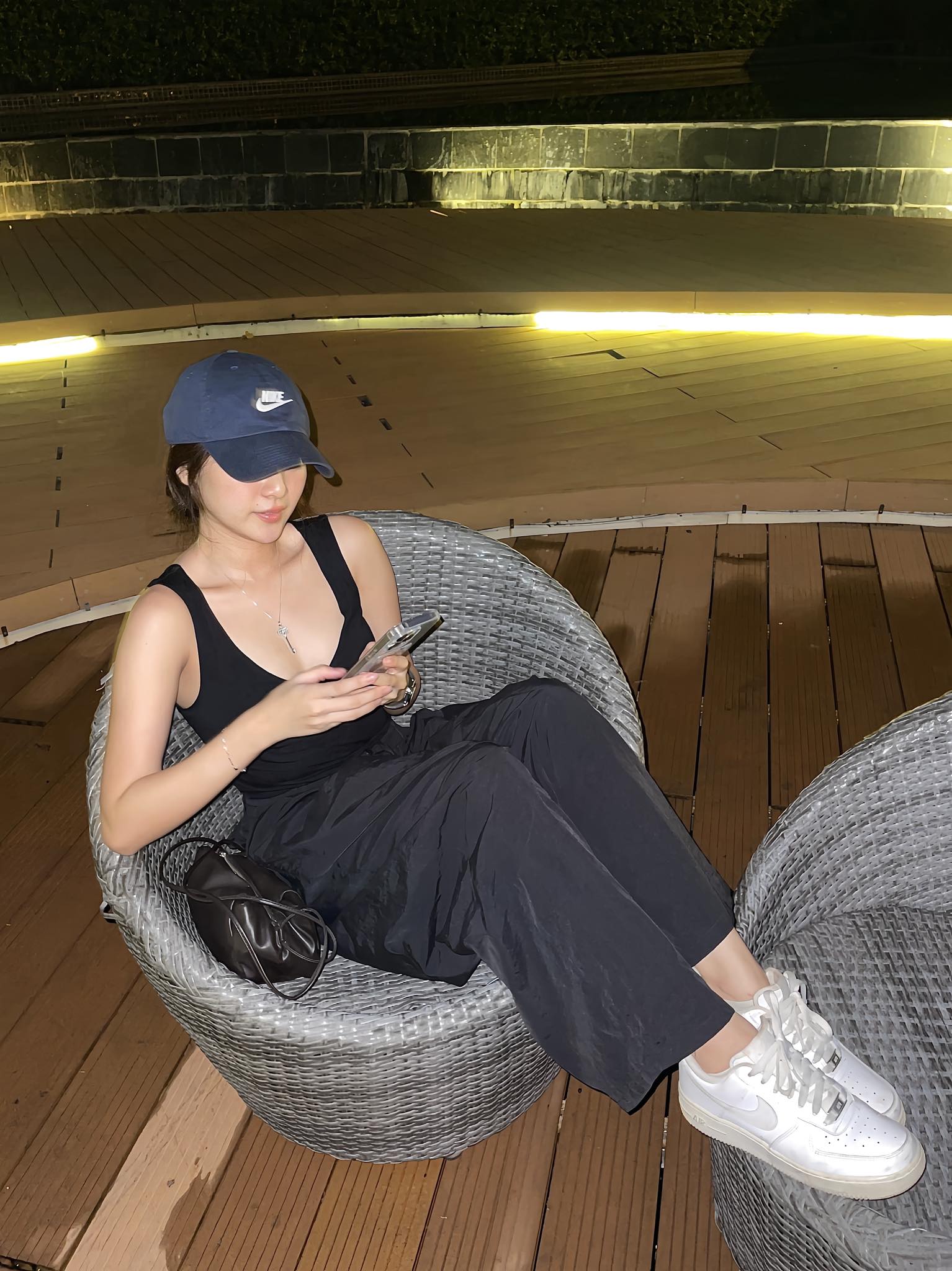 Mỹ nhân có cái tên kỳ lạ nhất Việt Nam: Đẹp sang như dát vàng lên mặt, mới 15 tuổi đã nổi tiếng khắp cả nước- Ảnh 4.