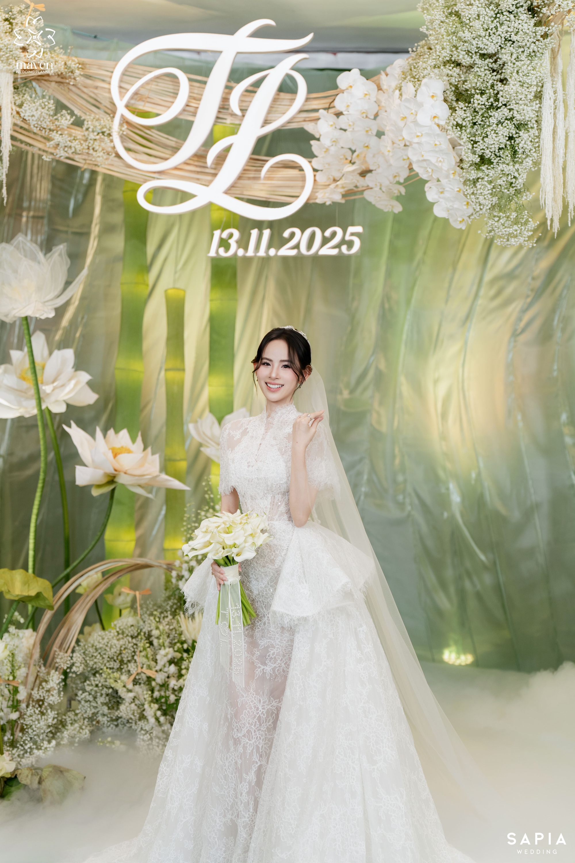 Hình ảnh trong đám cưới Hương Liên