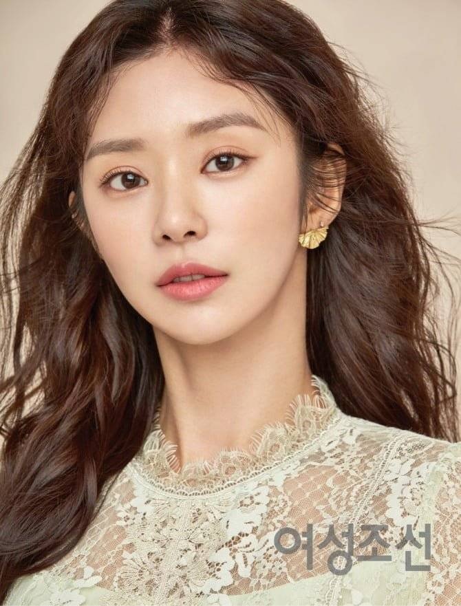 Visual chuẩn ngọc nữ của nữ minh tinh 8X