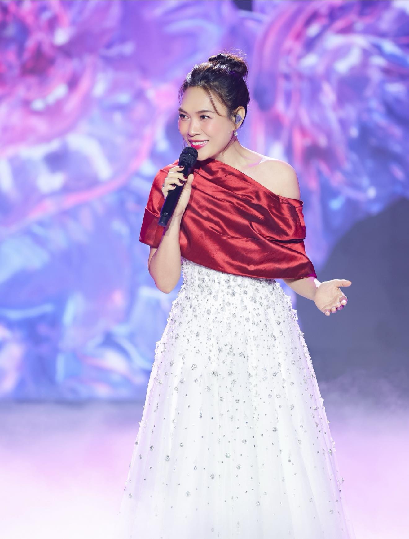 Mỹ Tâm liên tục chuyển khoản 1,1 tỷ đồng- Ảnh 2. Chứng từ chuyển khoản cứu trợ của Mỹ Tâm