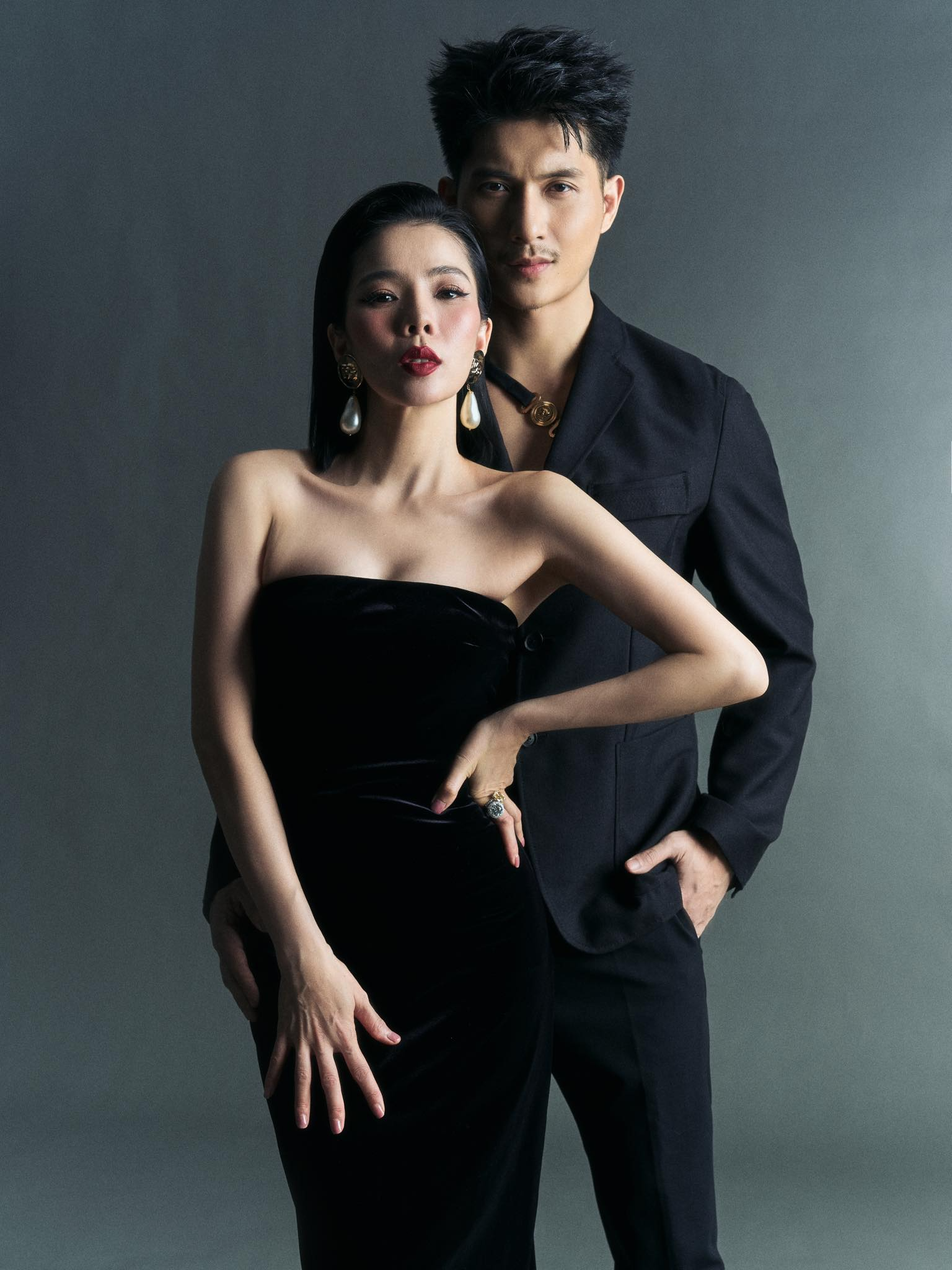 Nữ ca sĩ không ít lần lên tiếng bênh vực khi bạn trai bị đánh giá tiêu cực