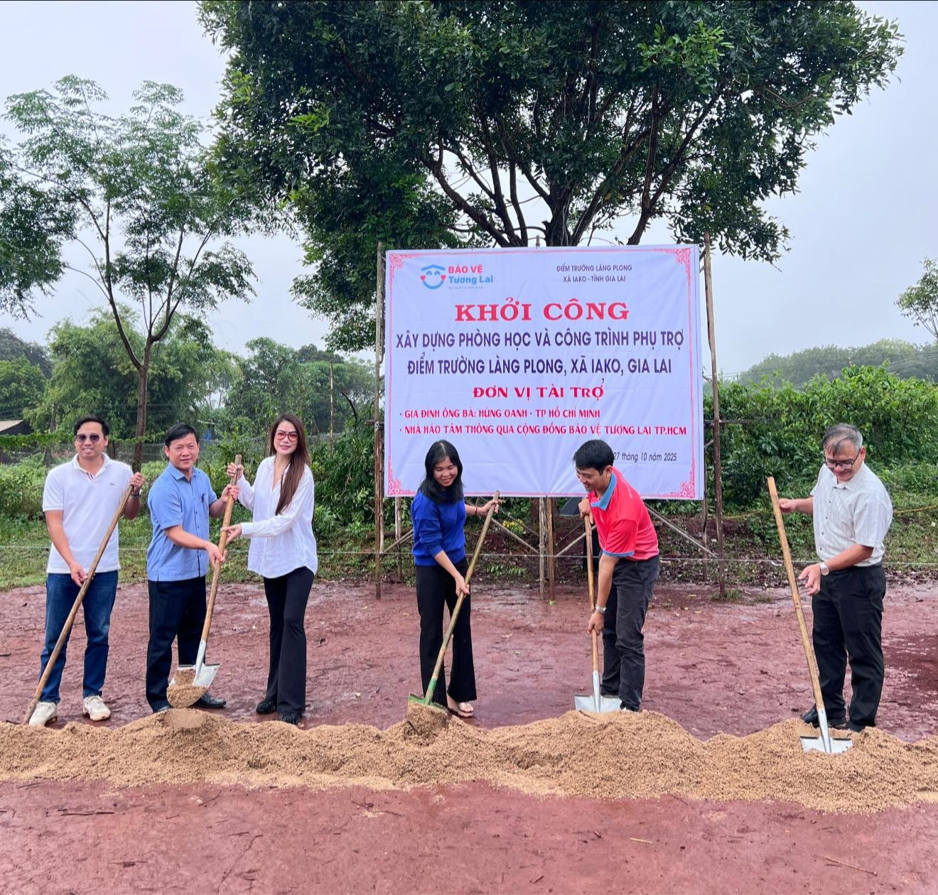 Trương Ngọc Ánh sụp đổ- Ảnh 1. Hình ảnh liên quan vụ án