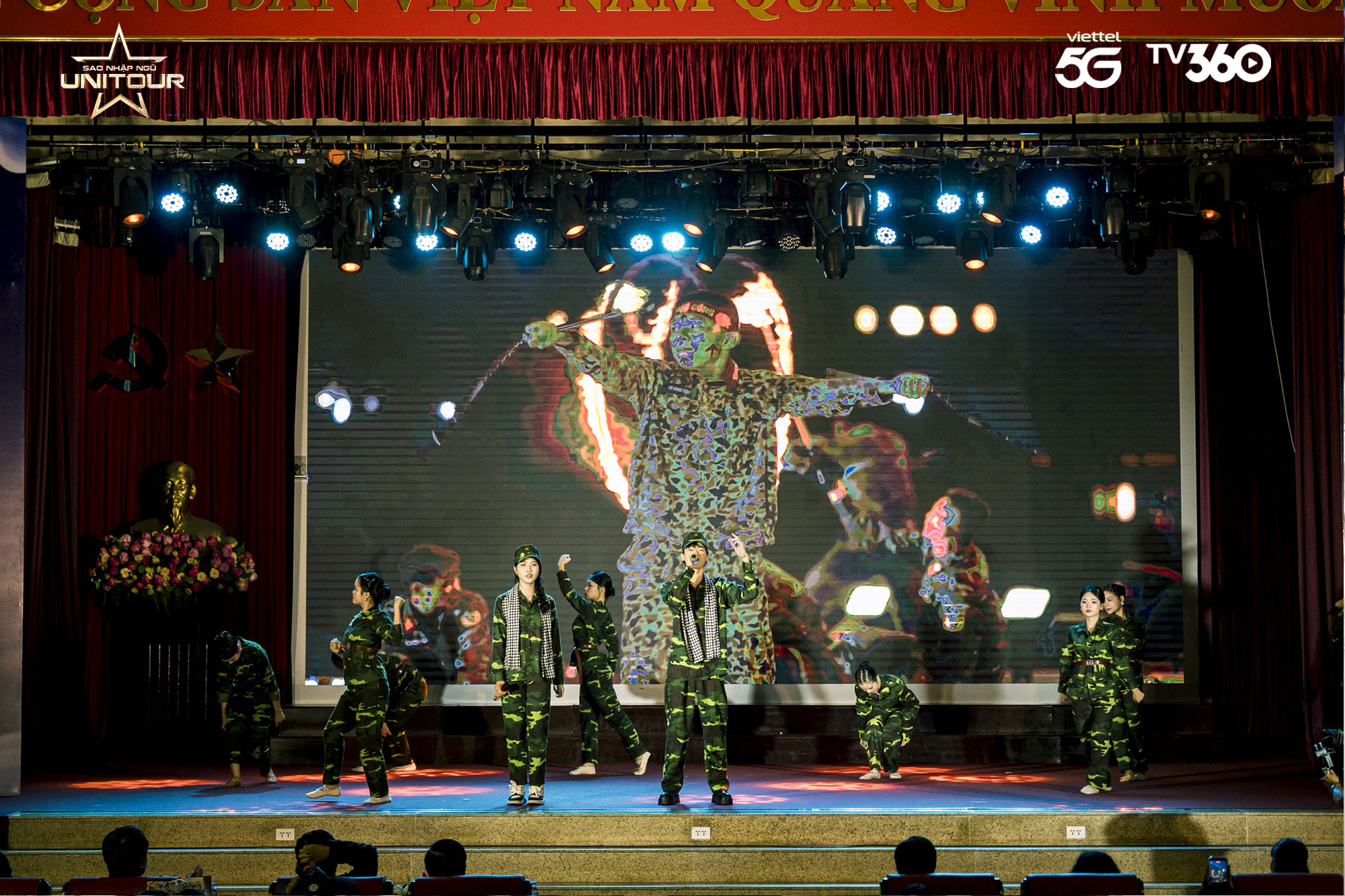 Chia sẻ cảm xúc của hai nghệ sĩ