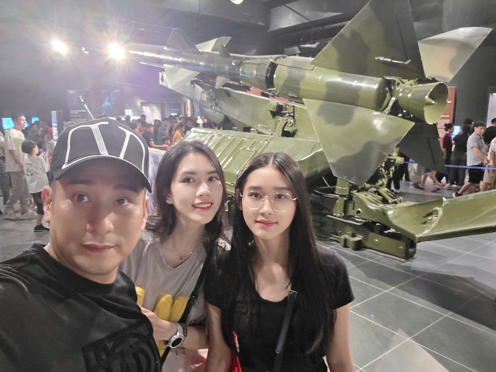 Gia đình hạnh phúc của Minh Tiệp