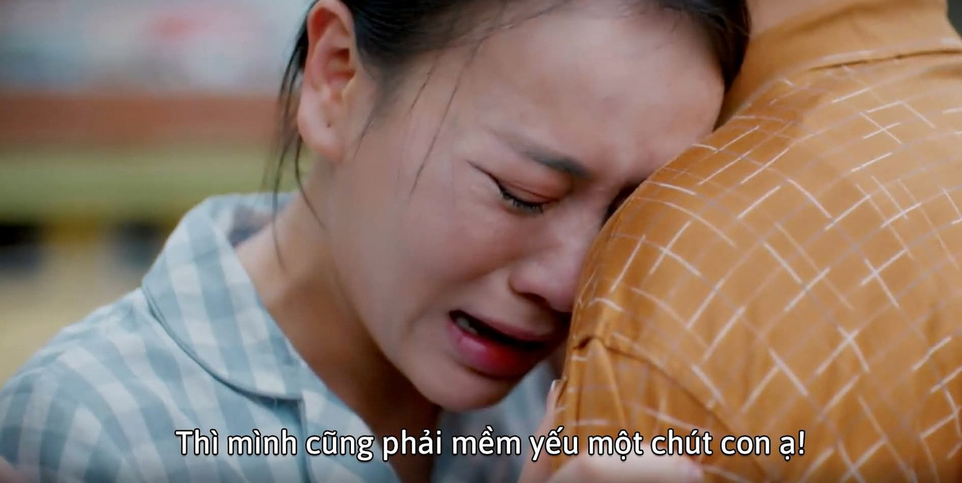 Nữ diễn viên lấy nước mắt khán giả khi thể hiện sự yếu đuối thất bại trước mặt cha