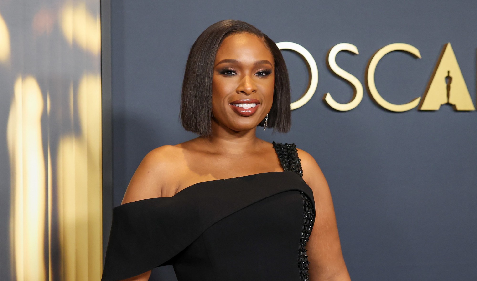 Jennifer Hudson đạt danh hiệu EGOT Jennifer Hudson nhận đủ bộ bốn giải Emmy, Grammy, Oscar và Tony
