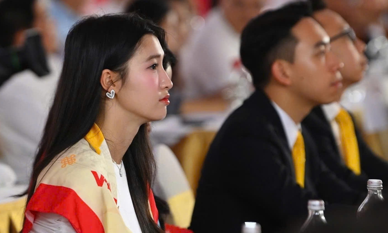 Phương Nhi đẹp 'không góc chết', thái độ của chồng thiếu gia cho vợ gây chú ý - Ảnh 9. Phương Nhi xinh đẹp mỗi khi xuất hiện sau kết hôn