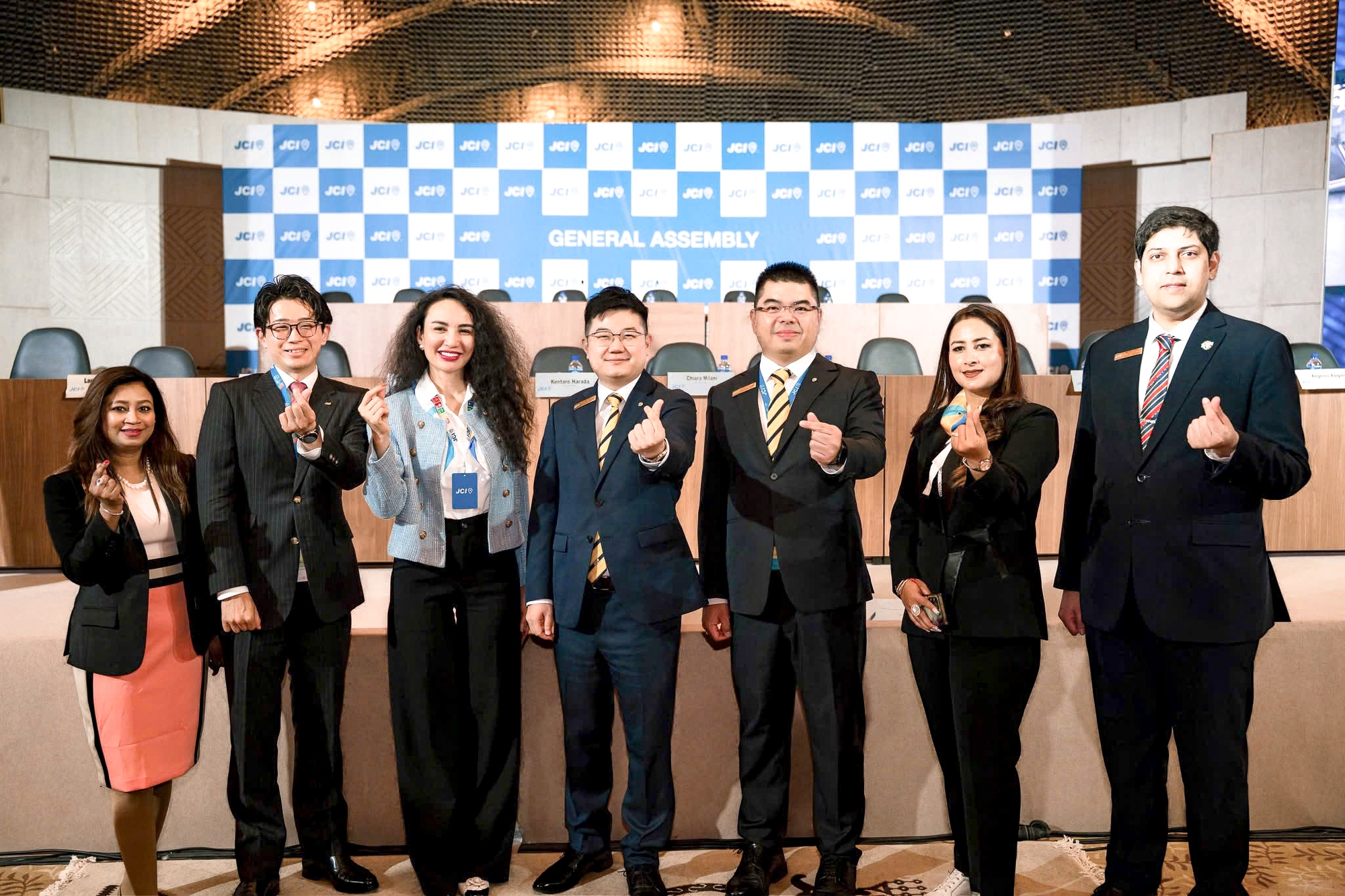 Hoa hậu Ngọc Diễm được bầu làm Phó chủ tịch - Ảnh 1. Hoa hậu Ngọc Diễm trong buổi họp báo