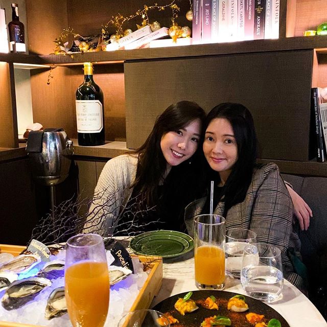 Lý Lệ Trân và con gái Annise (Hứa Kỳ Dung) Lý Lệ Trân và con gái Annise