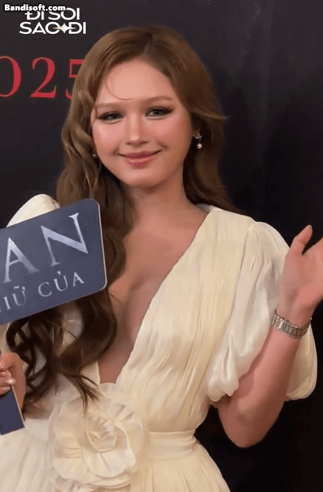 Hình ảnh tăng cân của Xoài Non Xoài Non lộ vóc dáng đầy đặn hơn trước