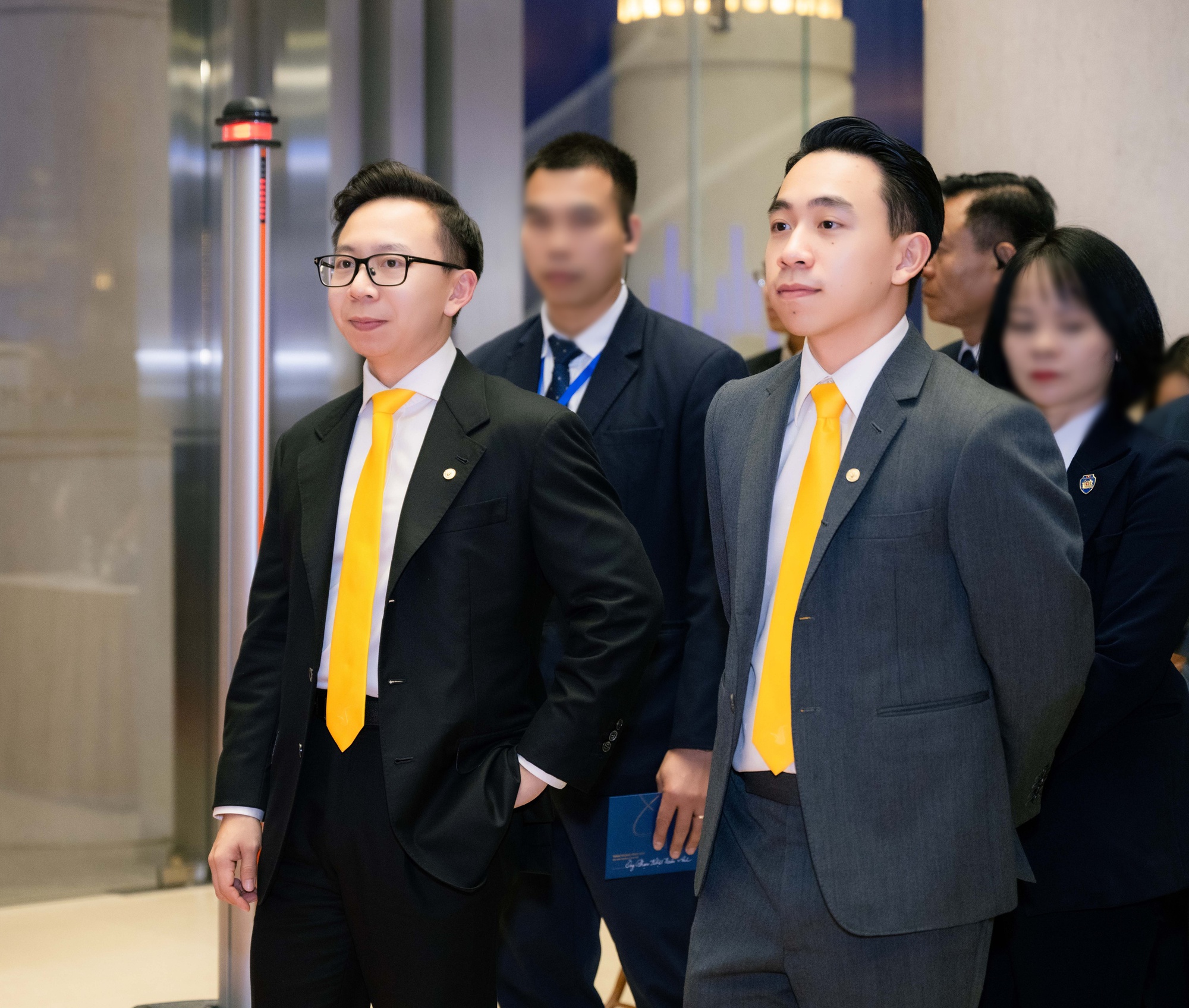 Phương Nhi đẹp 'không góc chết', thái độ của chồng thiếu gia cho vợ gây chú ý - Ảnh 7. Doanh nhân Minh Hoàng điển trai, phong độ