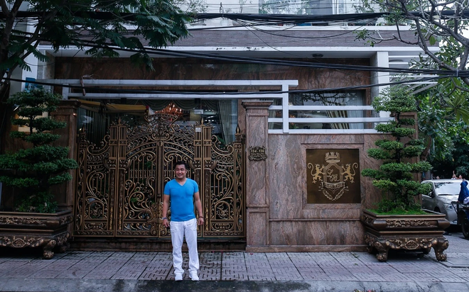 Lý Hùng thời trẻ Hình ảnh nam nghệ sĩ Lý Hùng lúc trẻ